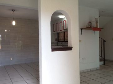 VENDO CONDOMINIO COL.  VISTA HERMOSA, CUERNAVACA
