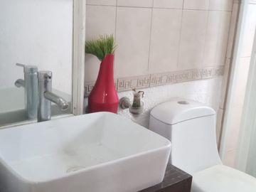 VENDO CONDOMINIO COL.  VISTA HERMOSA, CUERNAVACA