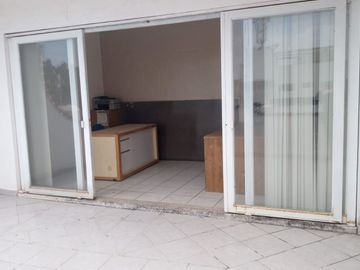 VENDO CONDOMINIO COL.  VISTA HERMOSA, CUERNAVACA