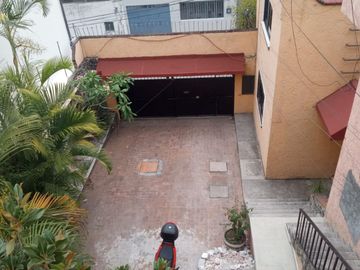 VENDO CONDOMINIO COL.  VISTA HERMOSA, CUERNAVACA