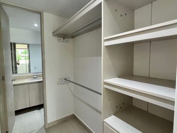 SE ARRIENDA APARTAMENTO EN ALTOS DE RIOMA BARRANAQUILLA COLOMBIA