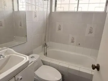 Amplia Casa Familiar En Venta | Vitacura | 4 Dormitorios
