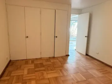 Amplia Casa Familiar En Venta | Vitacura | 4 Dormitorios
