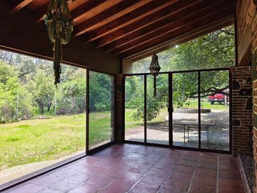 Casa en renta en Tepoztlán Morelos, en zona boscosa