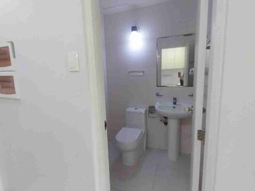 For Rent:Studio Condominium Semi Furnished and Allowed Pet in Talamban
