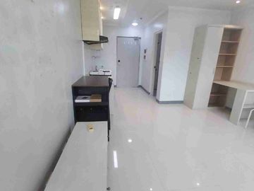 For Rent:Studio Condominium Semi Furnished and Allowed Pet in Talamban