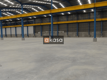Bodega Industrial 5,000 m2 con Grúa en Apodaca, N.L.