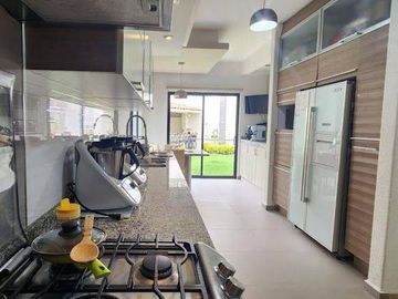 BONITA CASA EN VENTA EN BOSQUE ESMERALDA