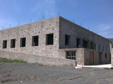 TERRENO EN VENTA EN SANTA TERESA HUIMILPAN QUERETARO PARA INVERSION Y USO MIXTO CERCA DEL CENTRO CIVICO