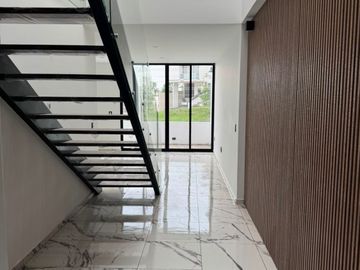 CASA EN VENTA EN LOMALTA TRES MARIAS