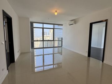 For Lease! 2 Bedroom + 2.5 Toilet & Bath at West Gallery Place, Taguig City - BGC