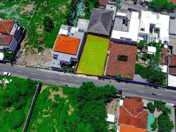 Tanah persada kerobokan