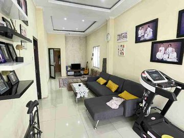 Rumah dijual Furnished siap huni harga nego serius lokasi strategis terawat aman SHM row jalan besar nyaman Antapani Bandung