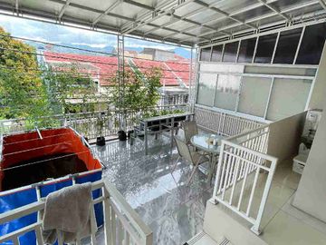 Rumah dijual Furnished siap huni harga nego serius lokasi strategis terawat aman SHM row jalan besar nyaman Antapani Bandung
