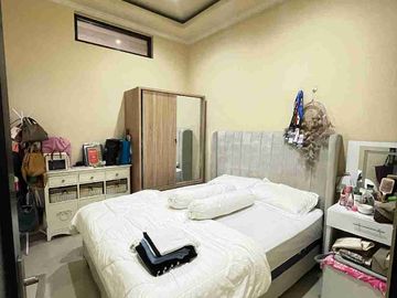 Rumah dijual Furnished siap huni harga nego serius lokasi strategis terawat aman SHM row jalan besar nyaman Antapani Bandung