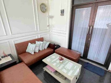 Rumah dijual Furnished siap huni harga nego serius lokasi strategis terawat aman SHM row jalan besar nyaman Antapani Bandung