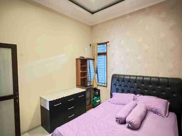 Rumah dijual Furnished siap huni harga nego serius lokasi strategis terawat aman SHM row jalan besar nyaman Antapani Bandung