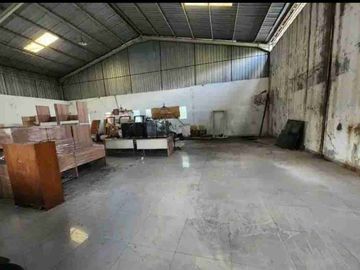 Gudang Strategis di Jual Di sewakanl di Jl. Adisucipto Solo
