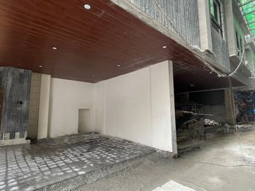 One Bougainvilla Place, New Manila, Quezon City 5 Bedrooms With Elavator