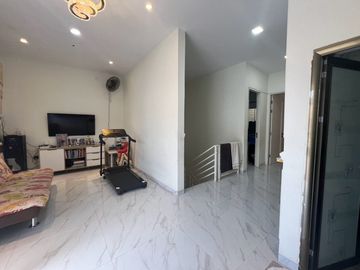 Di Jual Rumah di Nicco Residence Full Renovasi Siap Huni