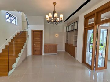Filinvest East, Tropics 2 – BRAND NEW Residential House for Sale 6 Bedrooms