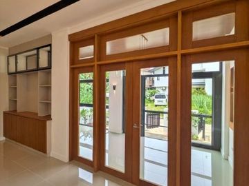 Filinvest East, Tropics 2 – BRAND NEW Residential House for Sale 6 Bedrooms