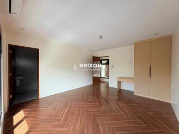 ₱28M Brand-New 5BR House with Pool Near Clark & SM Telabastagan | Hampton Orchards Subdivision