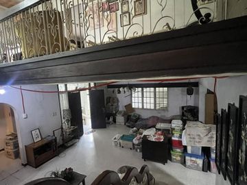 Prime Corner-Lot Opportunity in White Plains, Quezon City