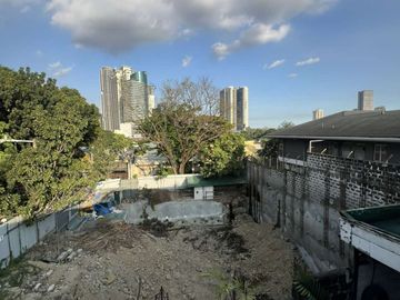 Prime Corner-Lot Opportunity in White Plains, Quezon City