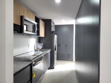 Departamento en renta 2 recámaras y 2 estacionamientos en colonia Los Alpes