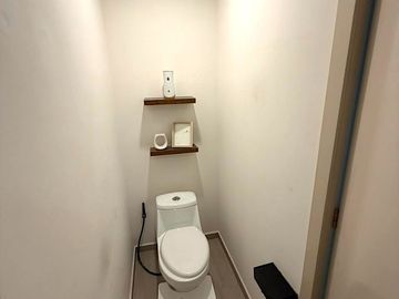 Departamento en renta 2 recámaras y 2 estacionamientos en colonia Los Alpes