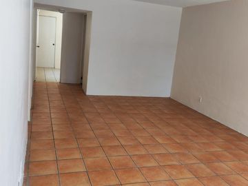 CASA EN RENTA EN LA COLONIA JARDINES ALCALDE EN GUADALAJARA