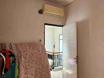 Rumah 2 Lantai, Bebas Banjir, Harga Murah di Bawah Pasaran di Metland Menteng, ujung Menteng, cakung, Jakarta Timur