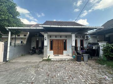Rumah Cantik di Barat Kampus UPY Yogyakarta#Kode : RSH 070