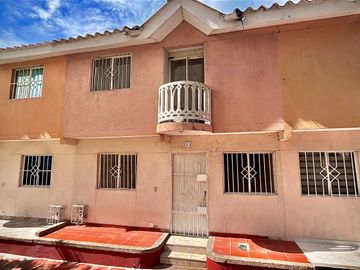 CASA EN VENTA SECTOR CONJUNTO RESIDENCIAL VILLA LAURA  BARRANQUILLA