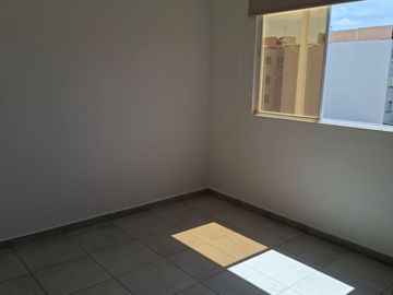 Departamento en Renta 2 Recámaras en Villas del Refugio