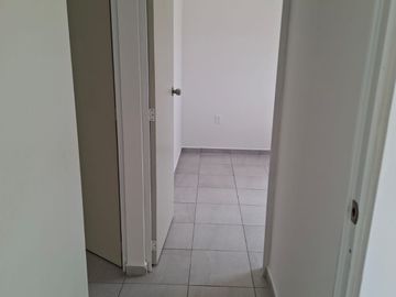 Departamento en Renta 2 Recámaras en Villas del Refugio