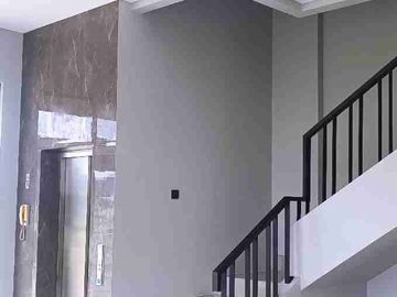 Investasi Ruko Premium Grand Wisata Bekasi (Private Lift & 4 Lantai)