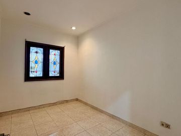 ANA RUMAH UK 6X21M DALAM KOMPLEK JELAMBAR