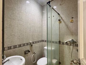 ANA RUMAH UK 6X21M DALAM KOMPLEK JELAMBAR