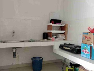 DISEWA RUMAH RAPI SIAP HUNI DI BOHEMIA GADING SERPONG TANGERANG