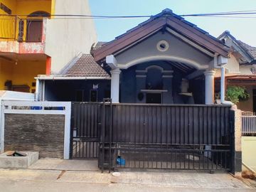 JUAL DIBAWAH PASAR RUMAH STRATEGIS DI PURI BINTARO HIJAU