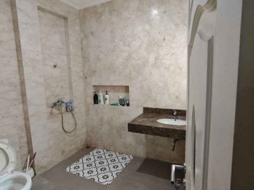 Dijual Rumah Sutorejo Selatan Nyaman Dan Strategis