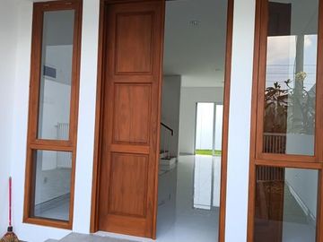 Rumah senja ANTAPANI Di Cluster Premium Tanjung Sari Asri Residence Posisi Pojok Akses Parkir Lega