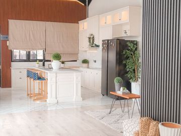 TERMURAH DIJUAL RUMAH 2,5 LANTAI HOOK SEMI FURNISH DALAM KOMPLEK GEGERKALONG BANDUNG