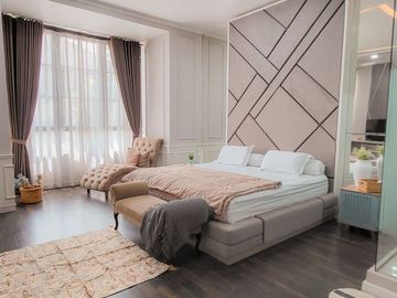 TERMURAH DIJUAL RUMAH 2,5 LANTAI HOOK SEMI FURNISH DALAM KOMPLEK GEGERKALONG BANDUNG