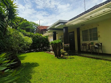 DIJUAL RUMAH KOMERSIL DI KEBAYORAN BARU JAKSEL (HARGA SPESIAL)