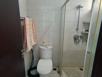 Best Deal! Rumah Semi Furnish Green Lake City