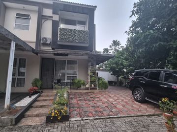 DIJUAL RUMAH HOOK CLUSTER AZALEA LEBAR 14 GADING SERPONG