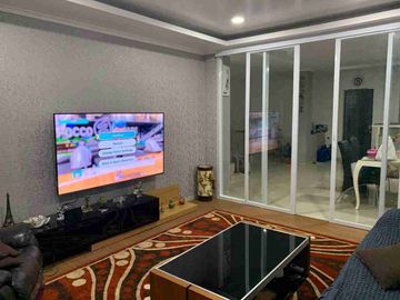 Rumah Minimalis 3,5 Lantai Dekat MKG Jual Cepat Murah